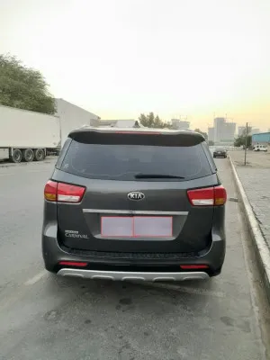 2016 Kia Carnival