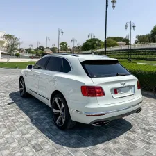 2019 بنتلي بنتايجا