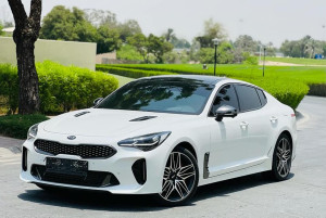 2021 Kia Stinger in dubai