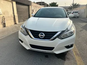2016 Nissan Altima in dubai