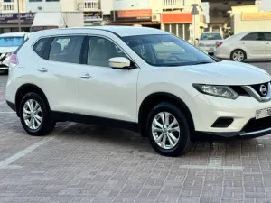 2015 نيسان اكس تريل