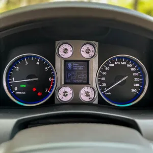 2009 لكزس أل أكس ٥٧٠