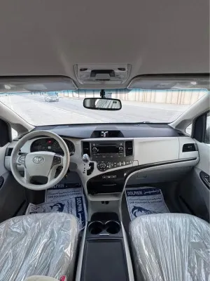 2013 Toyota Sienna