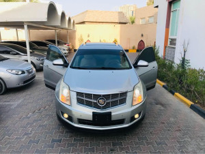 2011 Cadillac SRX in dubai