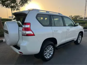 2016 Toyota Prado