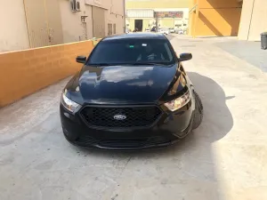 2018 Ford Taurus in dubai