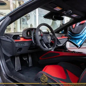 2024 لامبورجيني ريفويلتو