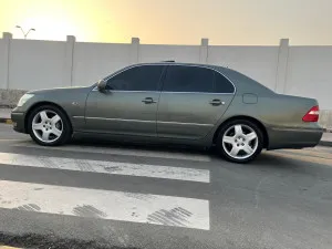 2005 Lexus LS 430
