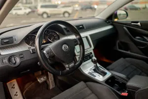 2010 Volkswagen Passat