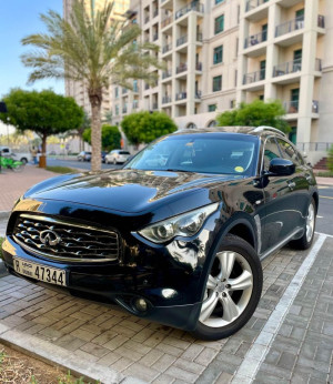 2014 Infiniti FX35 in dubai
