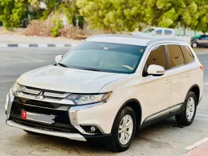 2017 Mitsubishi Outlander in dubai
