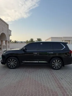 2019 Lexus LX 570