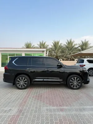2019 Lexus LX 570