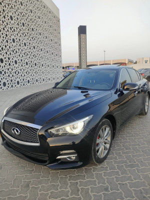 2017 Infiniti Q50 in dubai