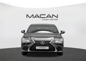 2023 Lexus ES