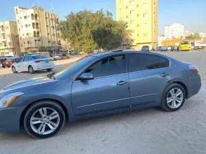 2011 Nissan Altima in dubai