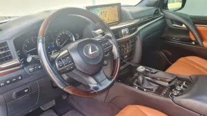 2016 Lexus LX 570