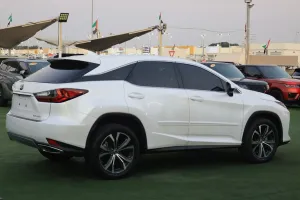 2022 لكزس ار آكس