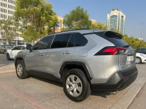 2019 تويوتا راف ٤