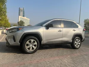 2019 تويوتا راف ٤