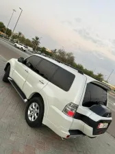 2017 Mitsubishi Pajero