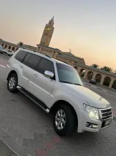 2017 Mitsubishi Pajero