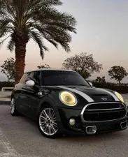 2015 Mini Cooper in dubai