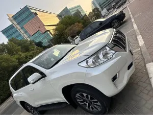 2023 Toyota Prado