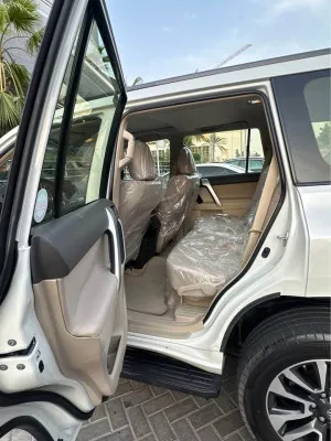 2023 Toyota Prado