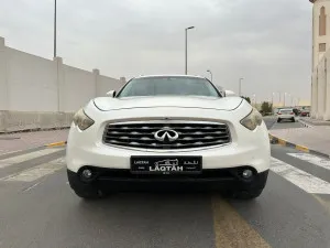 2010 Infiniti FX35 in dubai