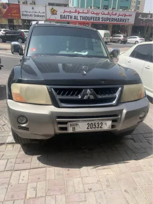 2004 ميتسوبيشي باجيرو in dubai