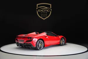 2022 فيراري اف 8  سبايدر