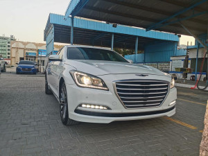 2016 Genesis G80