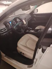 2015 مازيراتي جيبلي ١