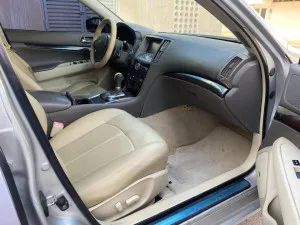 2012 Infiniti G25