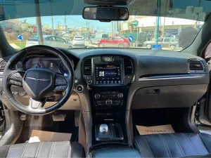 2019 Chrysler 300