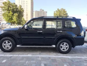 2008 ميتسوبيشي باجيرو