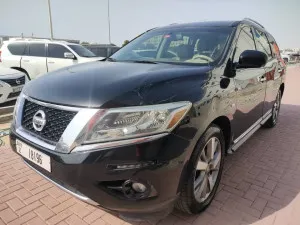 2013 Nissan Pathfinder in dubai