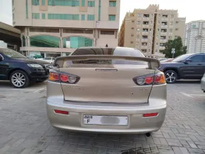 2010 ميتسوبيشي لانسر