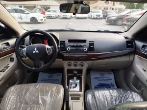 2010 ميتسوبيشي لانسر