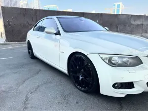 2012 بي أم دابليو الفئة - 5 