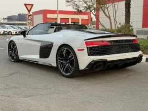 2020 اودي آر ٨