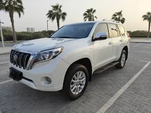 2017 تويوتا برادو in dubai