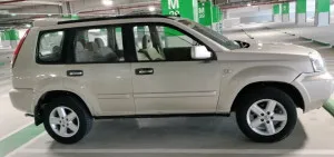 2008 نيسان اكس تريل