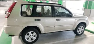 2008 نيسان اكس تريل