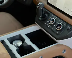 2025 Land Rover Defender