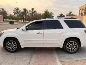 2014 جي أم سي أكاديا