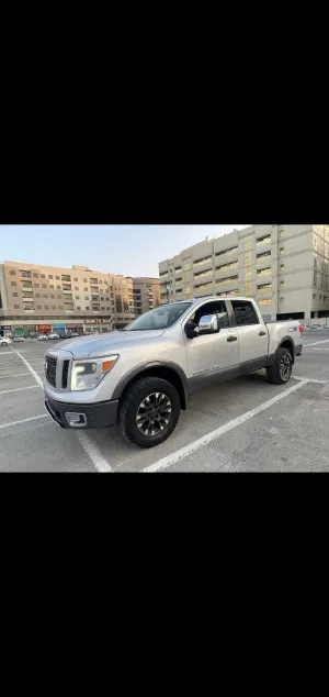 2018 Nissan Titan