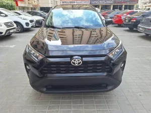 2021 تويوتا راف ٤ in dubai
