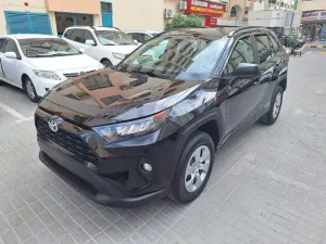 2021 تويوتا راف ٤